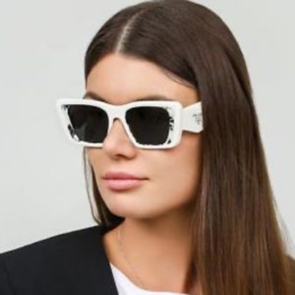 NEW PRADA PR08YSF WOMEN'S WHITE SUNGLASSES  PR 08YSF 02V5S0 NEW PR08YS - Picture 6 of 12